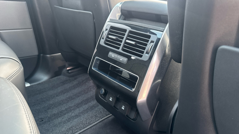 Land Rover Range Rover Sport 3.0 D300 HSE Silver 5dr Auto Diesel Estate